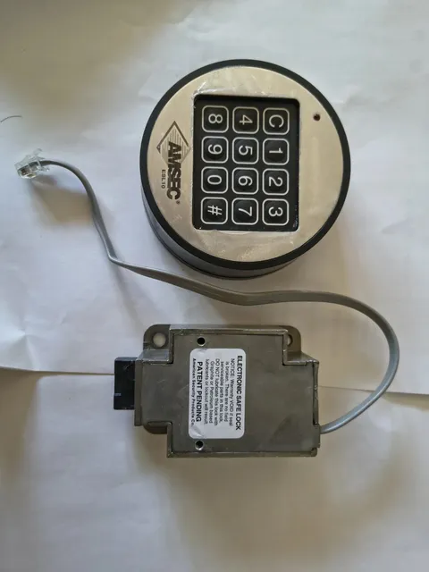 Amsec ESL10 American Security keypad and lock unit (do not have pin #)