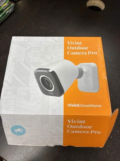 Vivint Outdoor Camera Pro VS-ODC300-WHT FHD 1080p Cube Camera - White