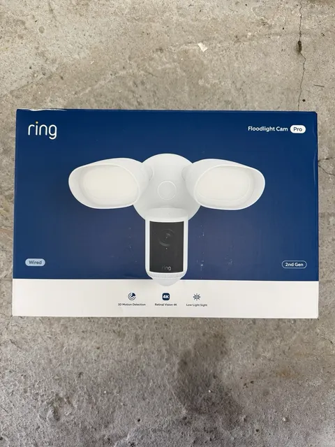 Ring Floodlight Cam Pro (Wired, 2nd Gen)  Retinal 4K NEW