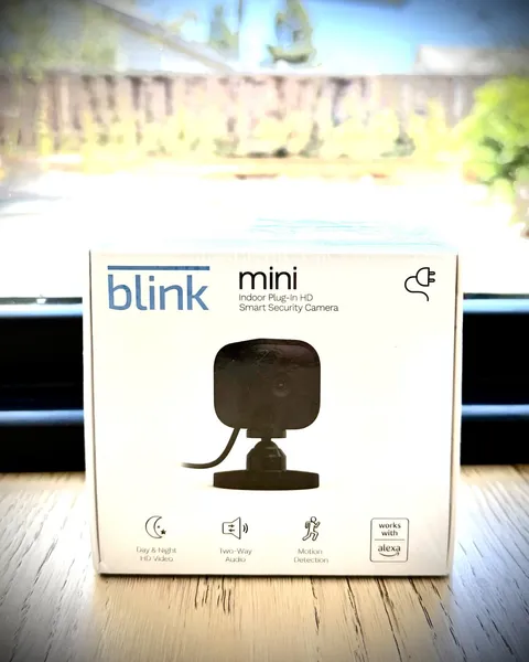 Blink BCM00300UB Mini Indoor 1080p Wi-Fi Security Camera - Black