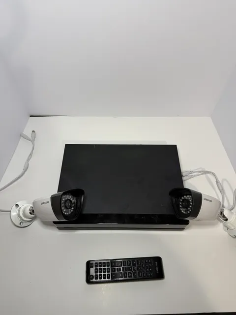 Samsung SDR-3102 Video Surveillance Security w/ (2) Samsung SDC-7340BC Cameras.