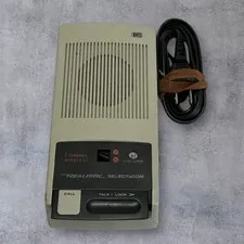 Vintage Realistic SelectaCOM Intercom Wireless 2 Channel Beige - Parts/Repair