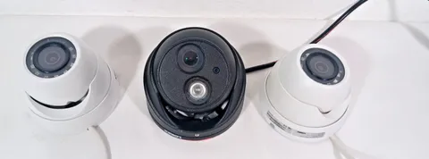 LOT 3 LOREX 4MP/4K IP Dome PoE Security Cameras - 2 LNE4172S -C & 1 LNE8950A - C