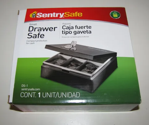 New SentrySafe Small Drawer Safe With 2 Keys and  Money Tray DS-1