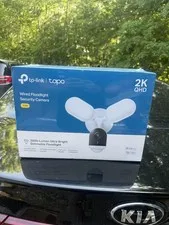 NEW SEALED TP-Link Tapo 2K Floodlight Camera Outdoor Surveillance Security Wired
