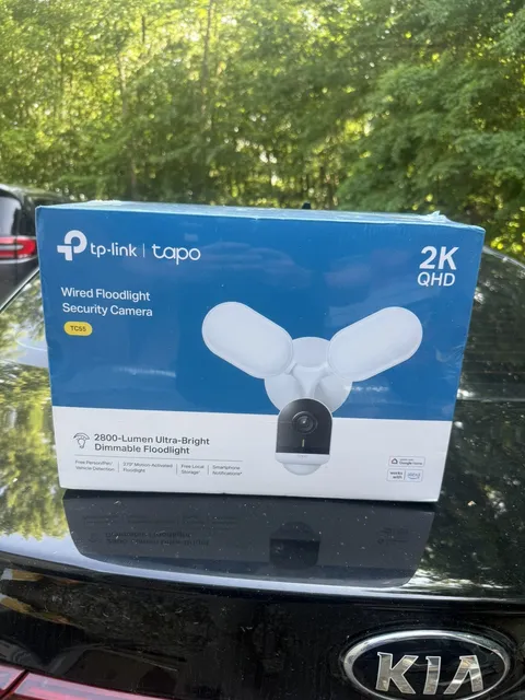 NEW SEALED TP-Link Tapo 2K Floodlight Camera Outdoor Surveillance Security Wired