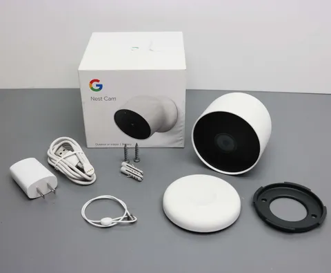 Google Nest Cam 1080p Indoor/Outdoor Battery GA01317-US Snow