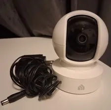 Kasa Smart EC70 Indoor Security Camera