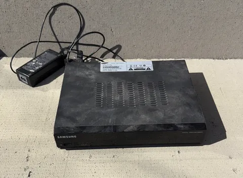Samsung SDR-3100N 5-Ch Real-time Digital Video Recorder DVR - No Power Cord