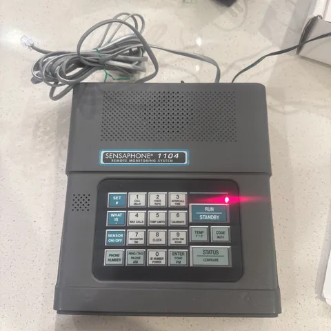 Sensaphone FGD-1104 Monitoring System in Box w/ Manual TESTED Power & Buttons