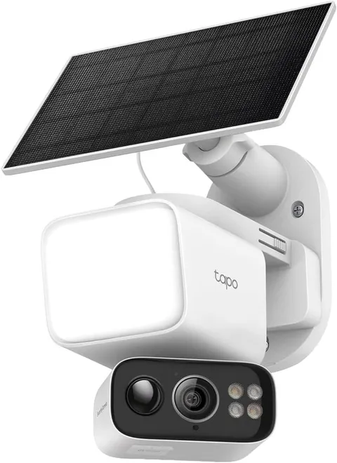 Tapo 2K Outdoor Pan/Tilt Wireless Floodlight Security Camera