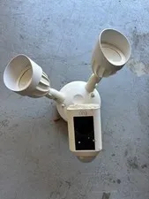 Ring Floodlight Cam (Wired) Plus Model 5AT3T2 (White) (USED)