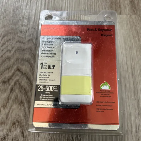 Pass & Seymour Wall Occupancy Sensor RW500UWCCV4 2 Wire Single Pole 25-500W NEW