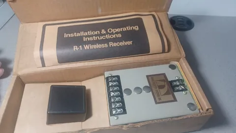 NOS Napco Security Systems R-1 Wireless Receiver NEW