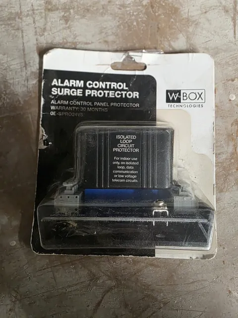 WBOX Tech Alarm Control Surge Protect P/N 0E-SPRO24VS Used
