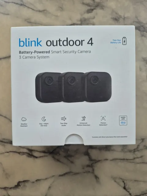 Blink Outdoor 4  Battery smart Powered Smart Security 3 Camera System 