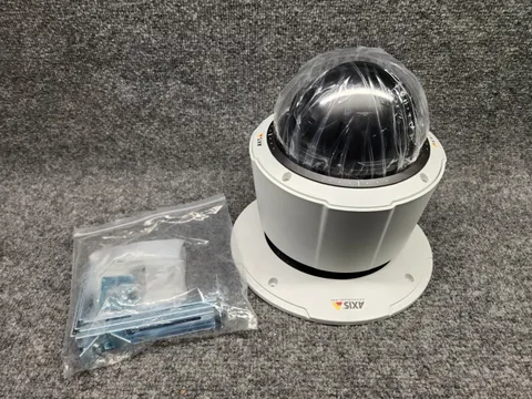 AXIS Q6034-E 60HZ 0363-001-01  18X / 12X Zoom PTZ Dome Network Camera