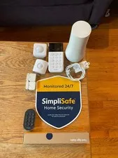 Simplisafe System w/ 2 entry sensors, 2 motion sensors
