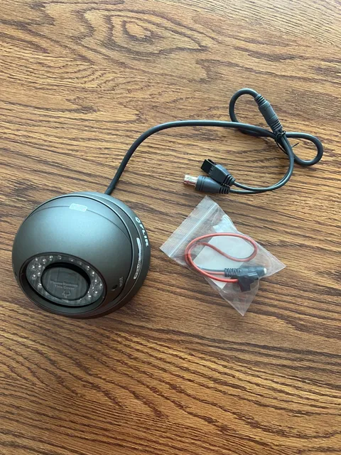 Flir Echelon  700+ TVL Varifocal IR Dome Camera #DCV64DL