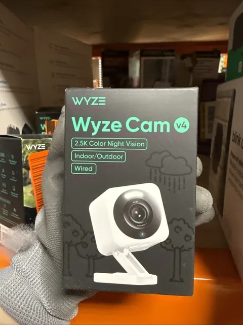 Wyze Cam v4 - 2.5K QHD Indoor/Outdoor WiFi Smart Security Camera