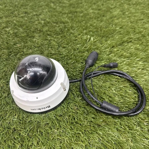 CCTV IP Camera Vandal Dome Brickcom VD-E400Af 4 Megapixel Day/ Night