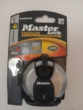 Master Lock M40XKAD Magnum Heavy Duty Stainless Steel Discus Padlock with Key