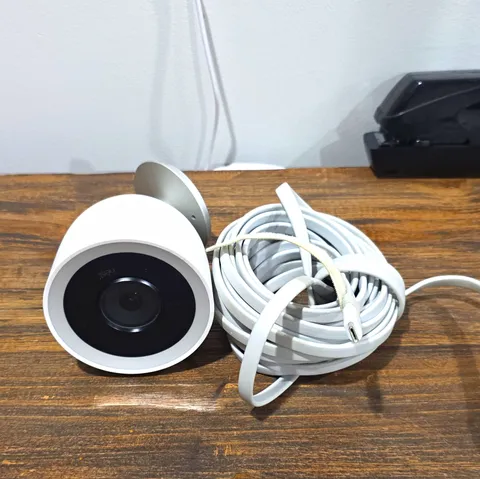Nest Cam 1080p Wired Indoor/Outdoor Wi-Fi Google Assistant USB-C White