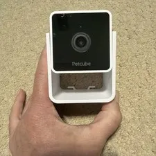 Petcube Cam CC10US White 1080p HD Night Vision Indoor Wi-Fi Pet Security Camera