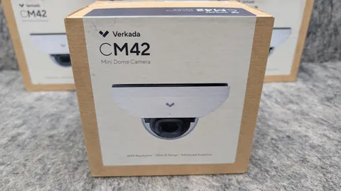 Verkada CM42 Indoor Mini Dome Camera 5MP 2TB (CM42-2TB-HW) 🔥New/Unclaimed🔥