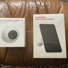 "NEW" Switchbot Outdoor 1080p Spotlight Cam + Solar Panel  Combo Wireless Kit