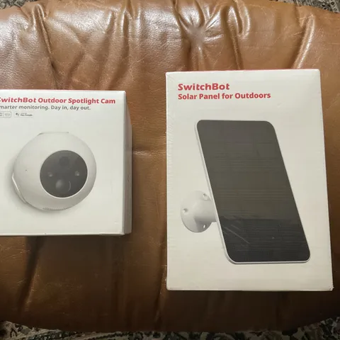 "NEW" Switchbot Outdoor 1080p Spotlight Cam + Solar Panel  Combo Wireless Kit