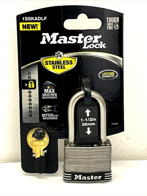 Master Lock Stainless Steel Outdoor Padlock w/Key, Model#1SSKADLF Brand New.