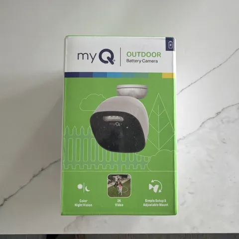 MyQ Wireless Outdoor 2K All-In-One Battery Camera | 141-4326-000 | MYQ-C39VXXW