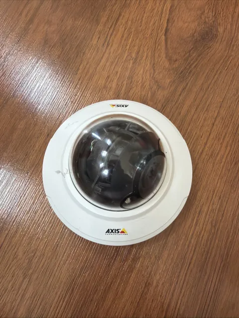 AXIS Camera M4216-Fixed Dome Camera