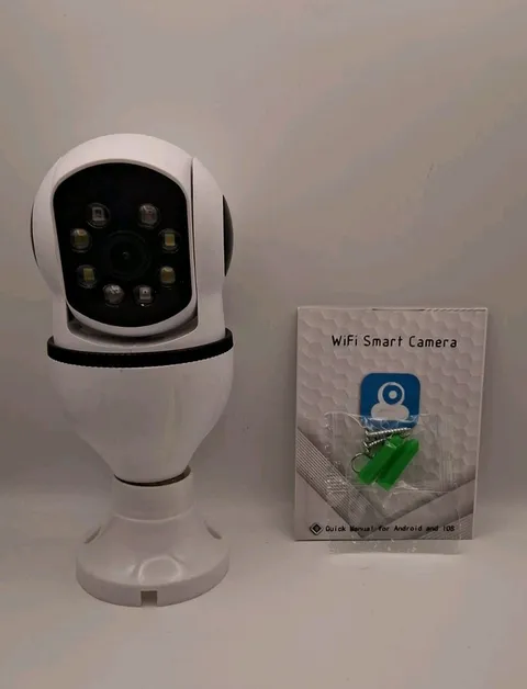 Yi Lot 1080P Wireless 5G WiFi Smart Security Light Bulb Camera Pan Tilt Open Box