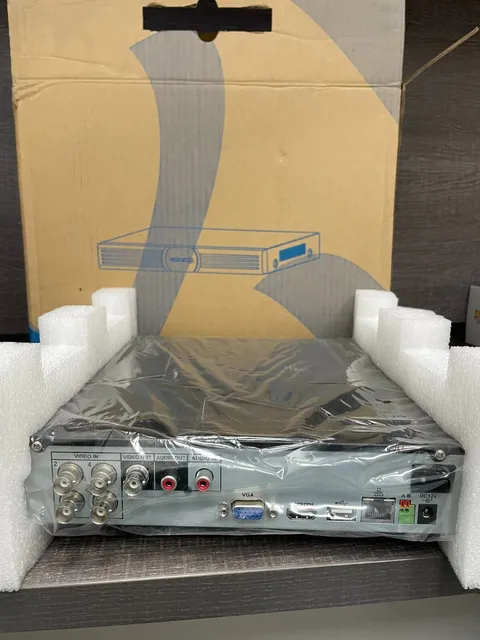 4 Camera DVR System 960H Analog DVR Video Recording