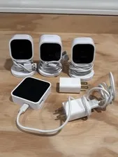 Blink Sync Module 2 Model BSM00300U And 3 Indoor Mini Cameras