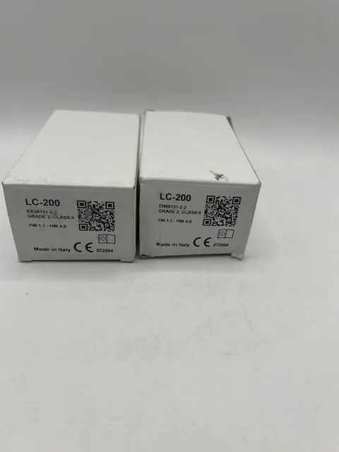 DSC LC-200 PIR Pet Detector Motion Sensor  LOT OF 2
