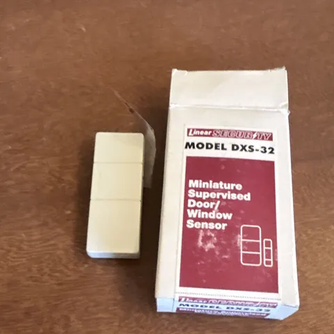 Linear DXS-32 Wireless Window Sensor 315 MHz Indoor Beige New Batteries Included