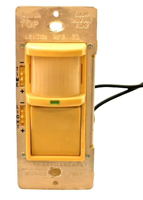 Leviton 6791 Wall Box Passive Infrared Motion Sensor Photoelectric Switch