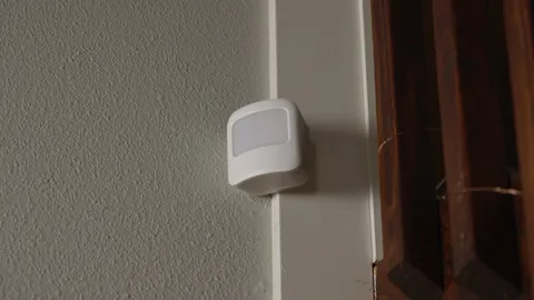 Vivint Wireless Motion Detector Sensor VS-PIR3-345 *Brand New