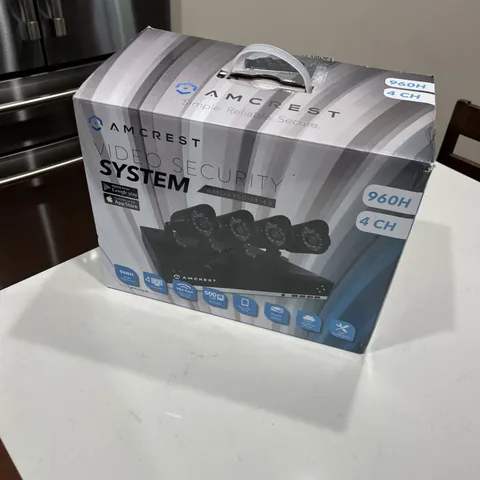 Amcrest AMDV960H4-4B 4CH 960H DVR Security System 4x 800TVL Bullet Cameras
