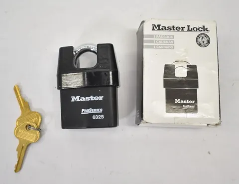 Master Lock Padlock Vertical Shackle 3/4" x 7/8" Horizontal Laminated Steel 6325