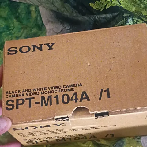 Sony SPT-M104A B&W CCTV Surveillance Camera Wired BNC Indoor 1 Camera