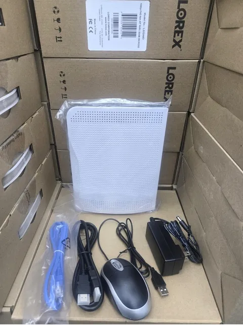 NEW IN BOX! LOREX L222A8D 8CH WF DVR 32GB SD WHITE DIGITAL VIDEO RECORDER