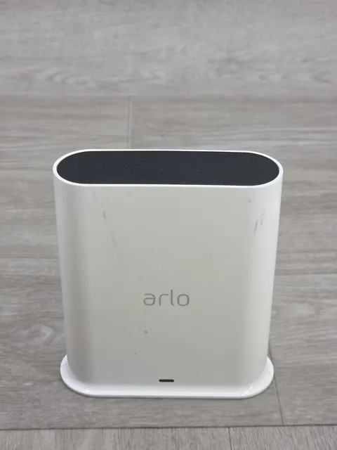 Arlo Ultra Smart Hub Base Station VMB5000 - White