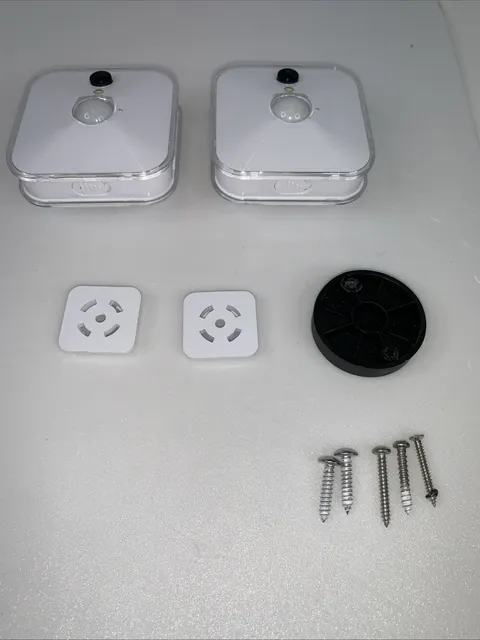 TWOBlink BCM00100U HD Video Wireless Security Camera White Not Tested For Parts