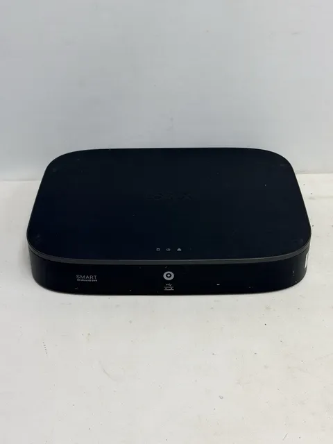 Lorex 4K 8-Channel Analog Wired HD DVR with 2TB HDD (D861A8B-Z). FOR PARTS, READ