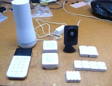 SimpliSafe 11-Piece Wireless Home Security System, HD Camera & Two Panic Buttons
