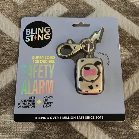 Blingsting 125 dB Personal Safety Alarm Keychain w/ LED Flashlight Leopard